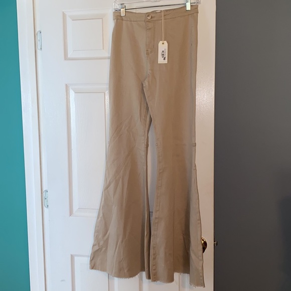 New! Bell bottom khaki pants - Picture 1 of 9